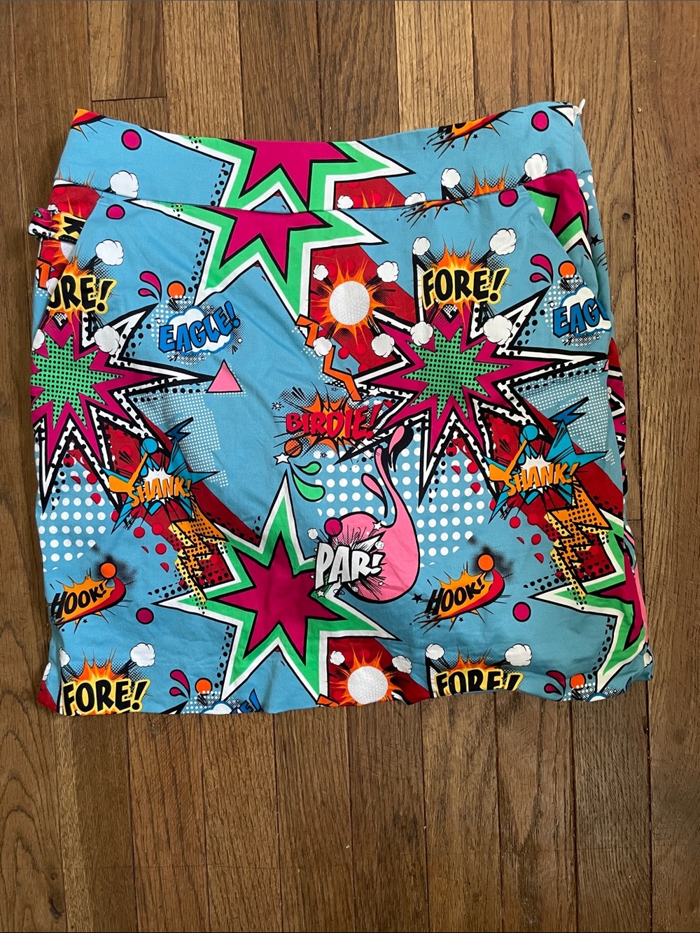 Royal & Awesome Women’s Blue Pop-Art Conic Golf Print Skirt Skort